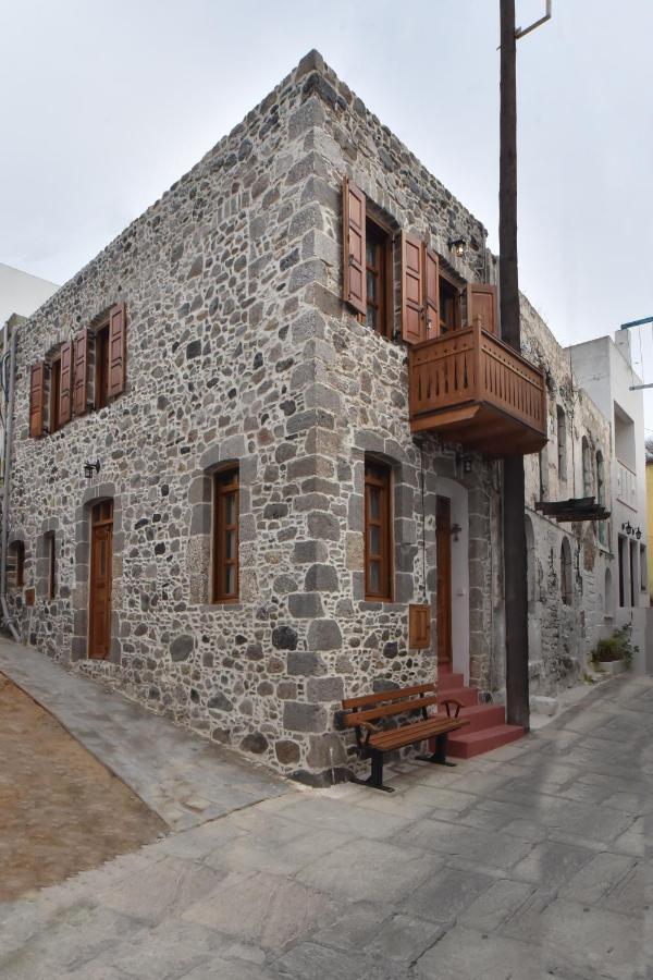 Patriko Nisyrian Guesthouse Mandrákion Exterior foto